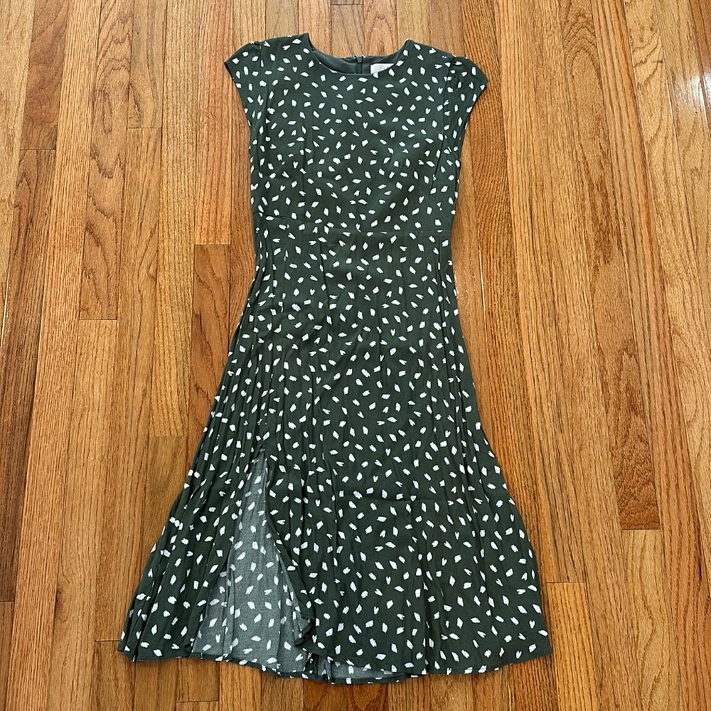 Loft Capsleeve Dress